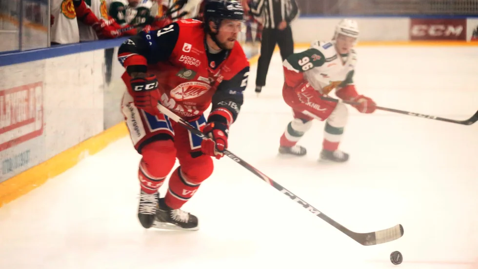 Victor Öhman låg bakom VIK:s två första mål.
