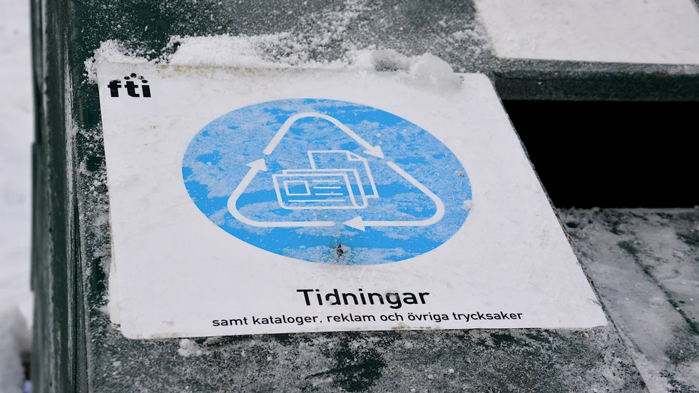 Returpapper Återvinning V
