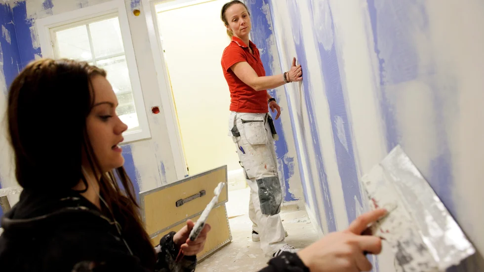 ”Kommunen och branscherna måste fortsätta attrahera ungdomar till yrkesprogrammen. Möjligheter finns redan att hitta samarbeten.”