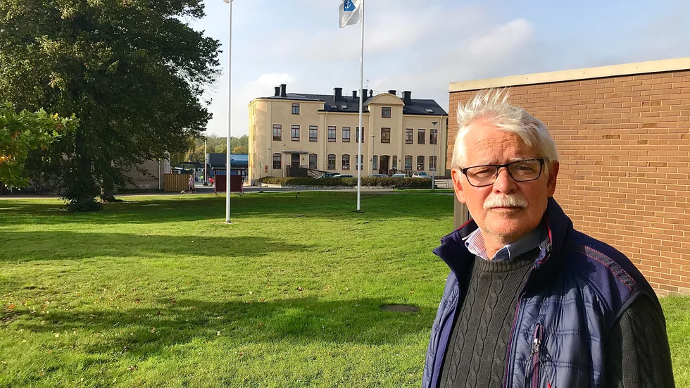 Inge Ståhlgren (S) tar klivet in i rikspolitiken. "Det behöver inte vara som Hasse och Tage sa i en sketch, att man måste sitta på en parkbänk och mata duvorna bara för att man fyllt 65", säger han.