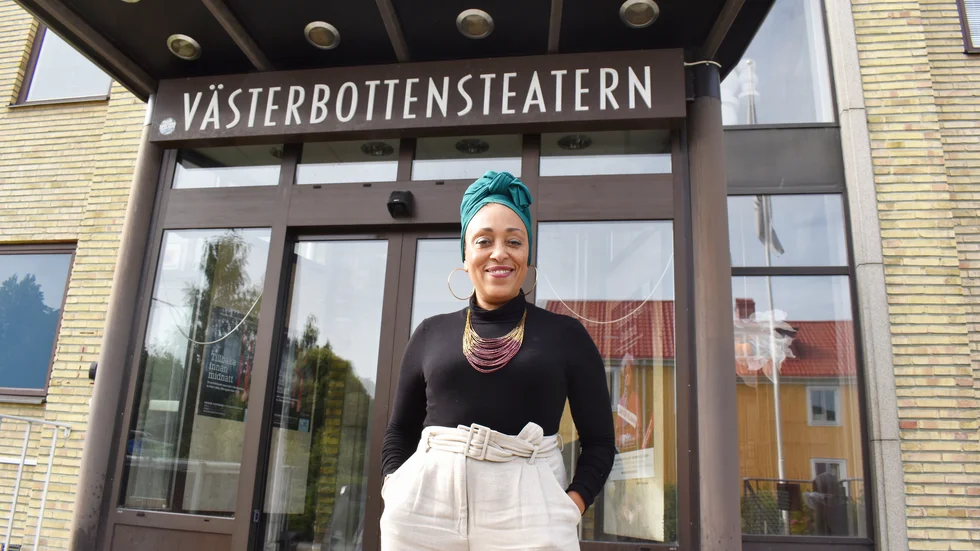 Fransesca Quartey, vd och teaterchef på Västebottensteatern, ser fram emot höstens föreställning ”Kejsaren av Portugallien”.