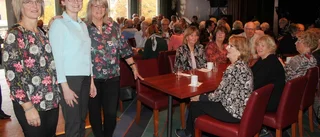 Hjälpsamma uppmuntrades med fest