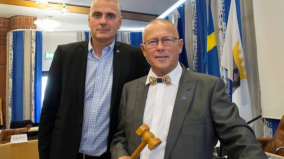 Ordförande är vi båda två. Kåre Friberg (M) tar över kommunstyrelsen och Nils Ingvar Graan (KD) kommunfullmäktige.