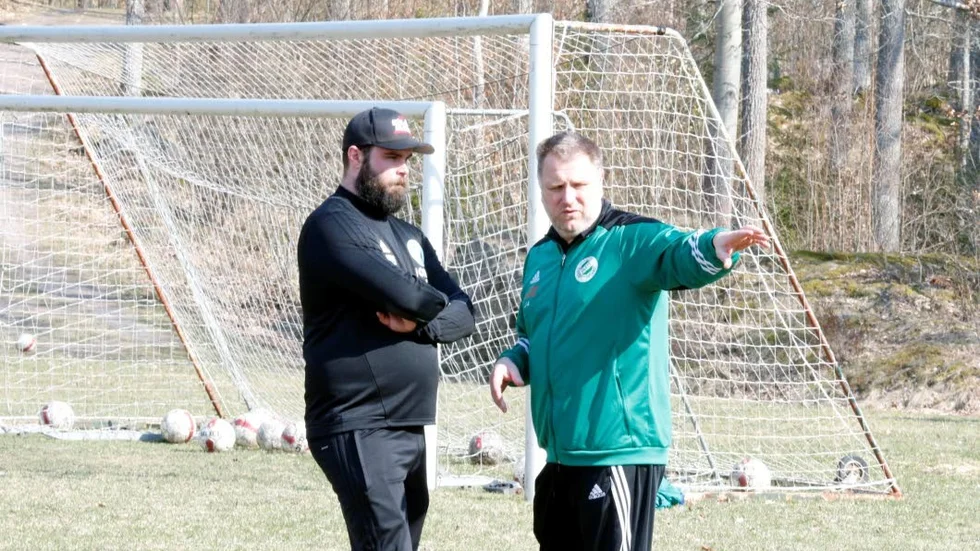 Johan Aronsson, till höger.