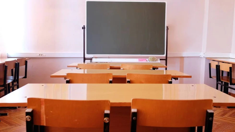 Varje år händer det att barn och unga inte kommer tillbaka till skolan efter sommarlovet.