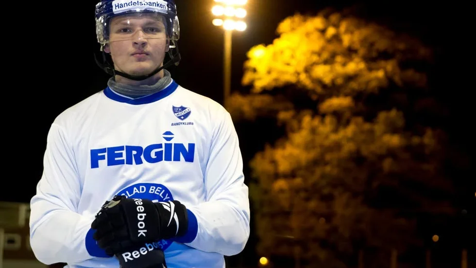 Revanschsugen. Viktor Uhlin menar att det gynnar IFK att matchen mot Broberg spelas inomhus.