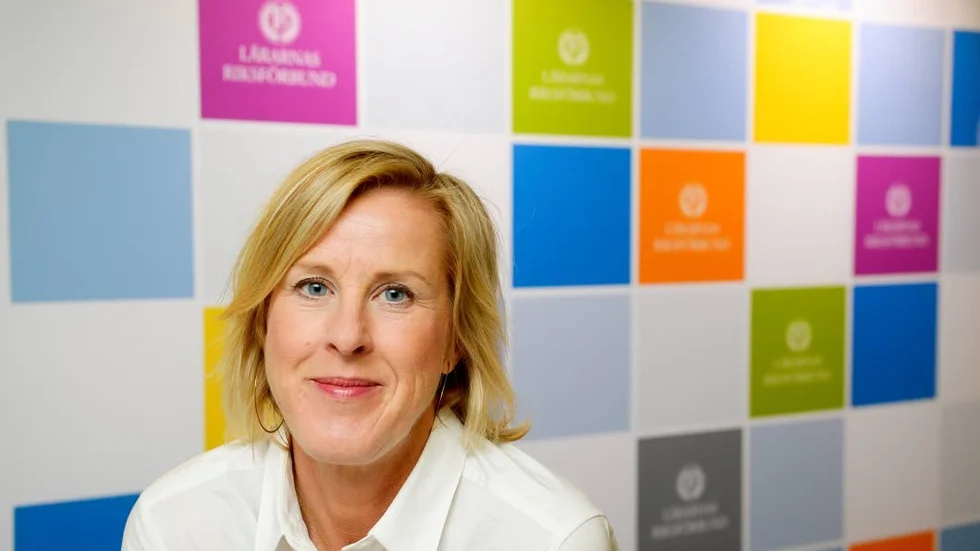 Kräver ändring. "Vi har kvar utbildningarna, men vi riskerar att förlora själva bildningen", säger Åsa Fahlén på Lärarnas riksförbund om att den lärarledda undervisningen minskar på universiteten.