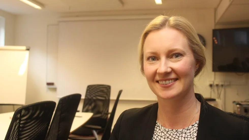 Höjda matpriser och begränsad budget kan tvinga Jenny Bojmar, kostchef i Åtvidabergs kommun att röra om i menyerna och byta råvaror. 