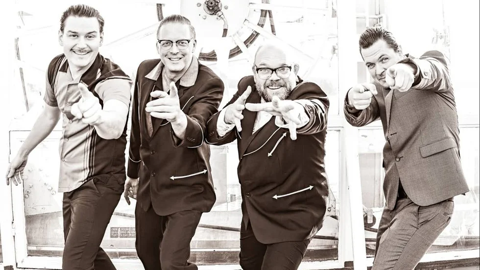 The Playtones.