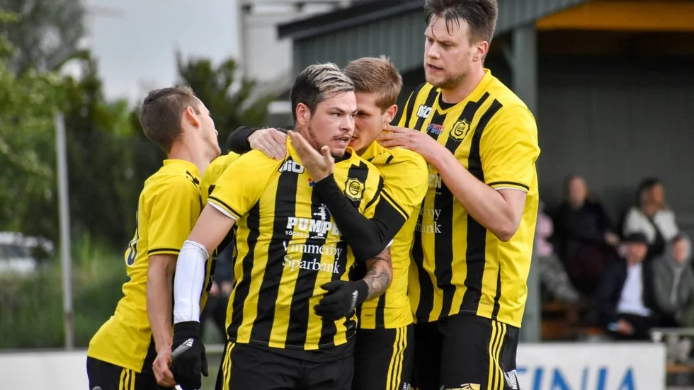 Gullringen fick jubla i förra mötet mot Höreda. Då vann laget med 5–0.