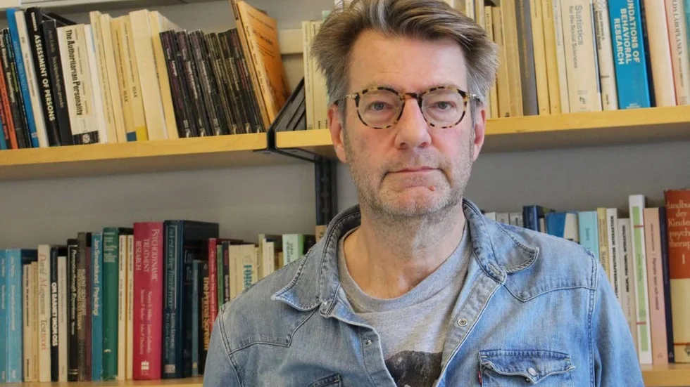 "Vi vet inte ens hur många som har en demensdiagnos i Sverige", säger demensforskaren Lars-Christer Hydén.