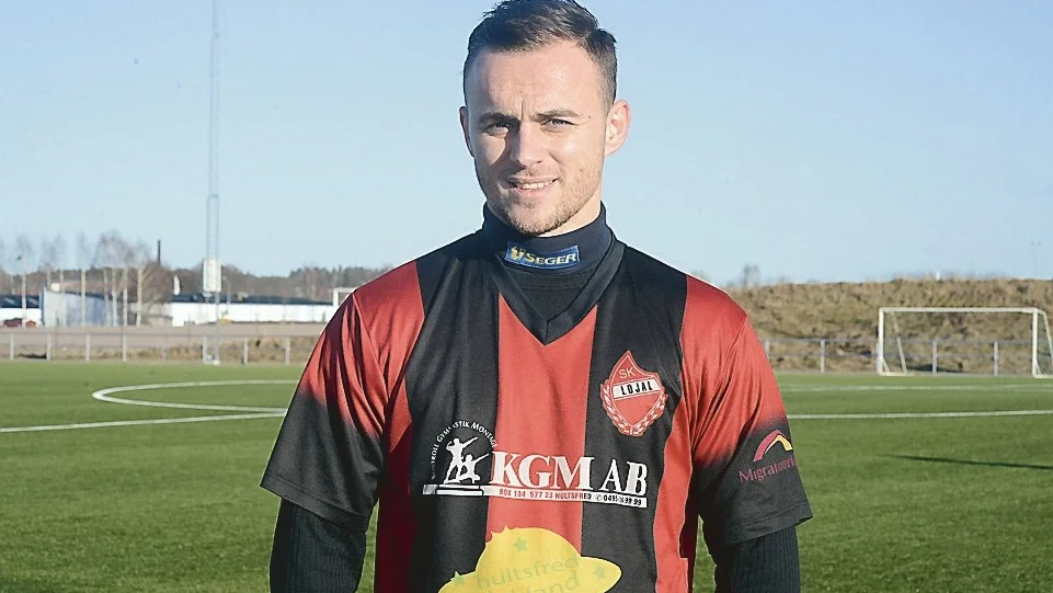 Målkung tillbaka. Kastriot Jashari har bestämt sig för att åter spela i SK Lojal. Förra året blev han tvåa i seriens målliga i division fem.
