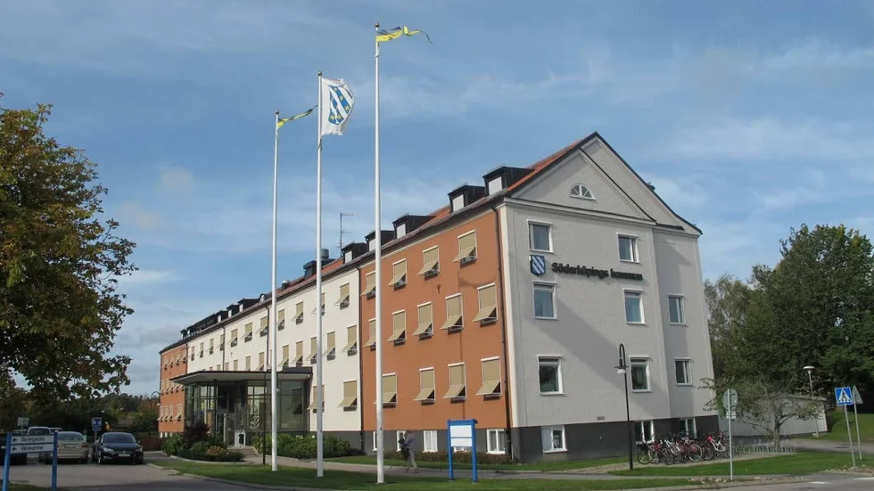 Rättsäkert. Kommunen förklarar sitt agerande med att de vill ha en rättssäker process.