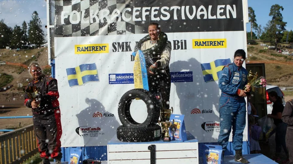 Maja Larsson från Järbo var en oväntad vinnare av damernas A-final i Folkracefestivalen.