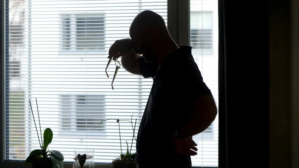 Det finns starka tecken på att samhället har misslyckats med att hålla en god balans mellan arbetstagare och arbetsgivare anser Fredrik Fagrell.