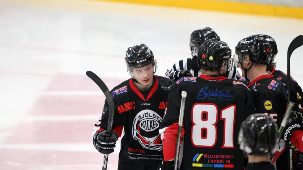 Patric Juel gjorde båda målen när Mjölby HC vann mot Nässjö med 2-1 på söndagen.