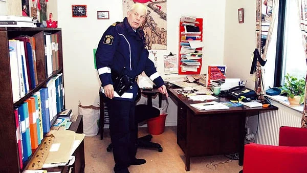 Gillis Gustafsson, närpolischef i Hultsfred, vill se en skärpning hos cyklisterna. "Folk borde tänka sig för, de är väldigt utsatta på en cykel."