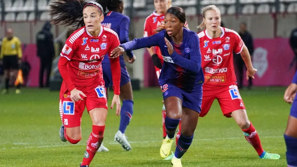 Förhoppningen är att Linköpings FC ska kunna mäta sig med elitklubbarna utomlands.