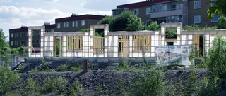 Bygget stod still – nu ska det rivas
