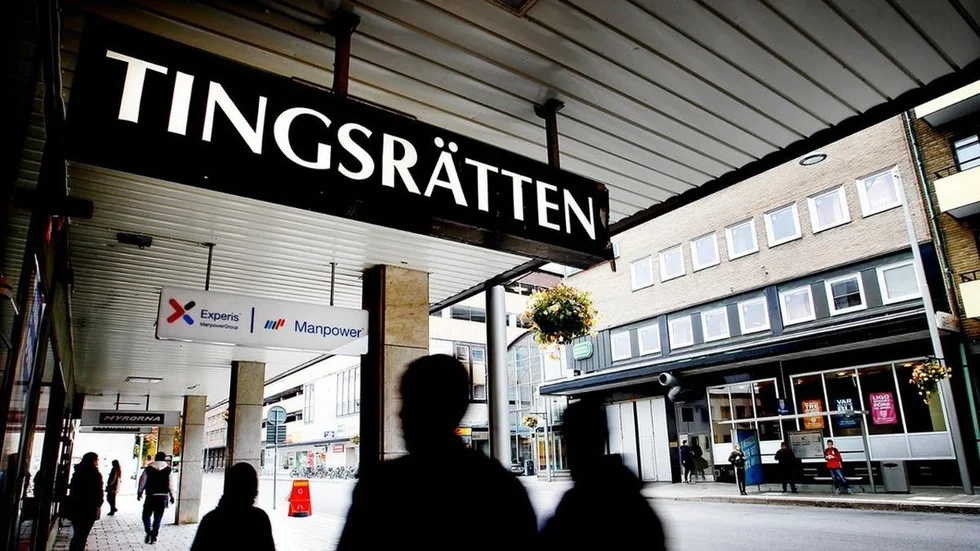 En fritidspolitiker i Strängnäs kommun åtalas i Eskilstuna tingsrätt.