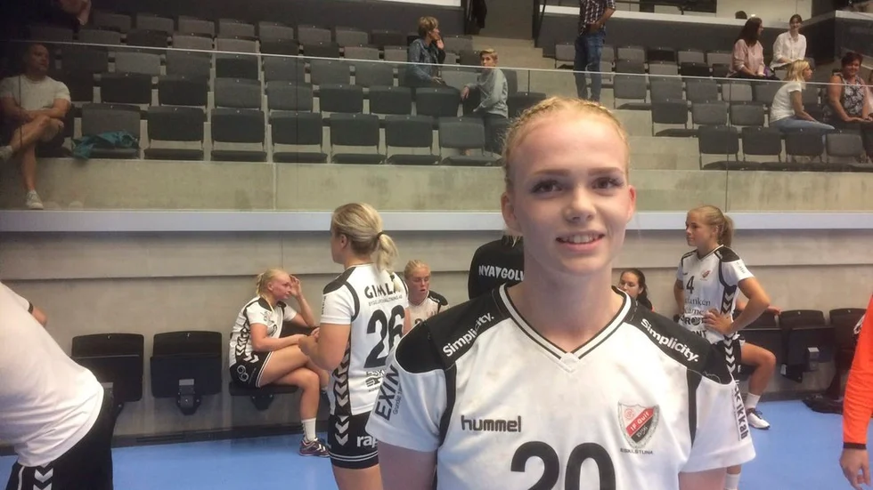 Kantspelaren Elisa Sjöö har lite knäproblem inför Guifs minicup på söndag.