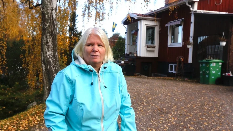 Skogstorpsbon Berit Rhodin vill inte att älgfamiljen ska skjutas och hon är långt ifrån ensam.