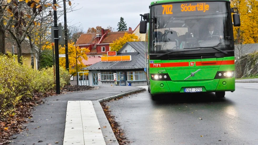 Pendlare med Trosabussen ska även kunna resa inom hela Trosa kommun med sitt månadskort. Det bestämdes på onsdagens kommunfullmäktige.