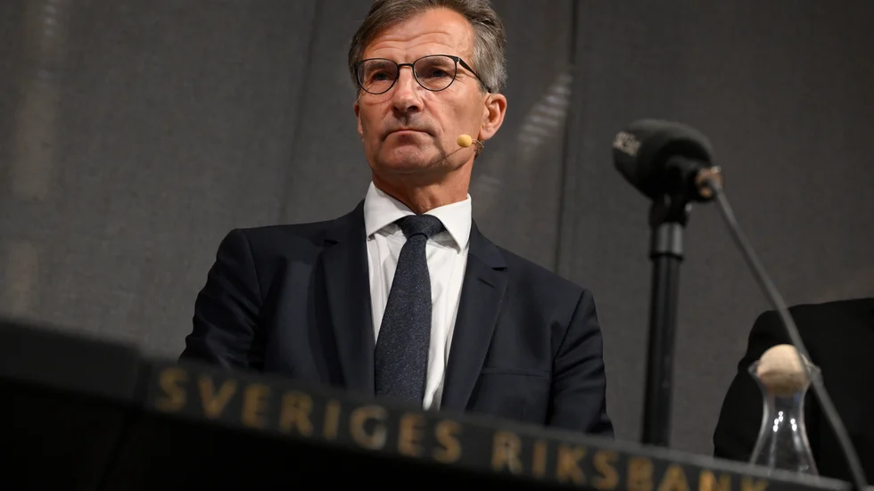 Hök eller duva? Efter årsskiftet kommer det att visa sig vad den då nytillträdde riksbankschefen Erik Thedéen står för.