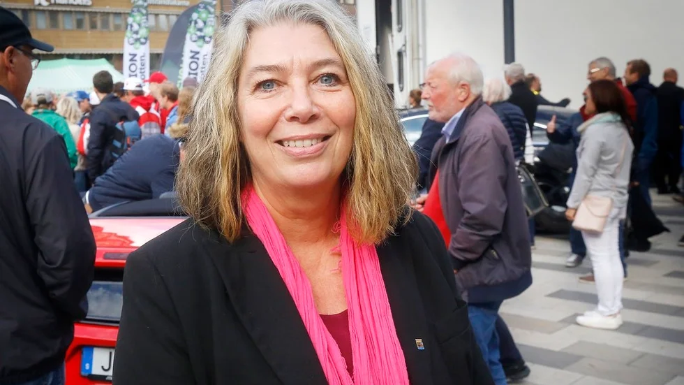 Ann-Sofie Wågström, (S), ordförande i arbetarekommunen i Eskilstuna, beklagar avhoppet.
