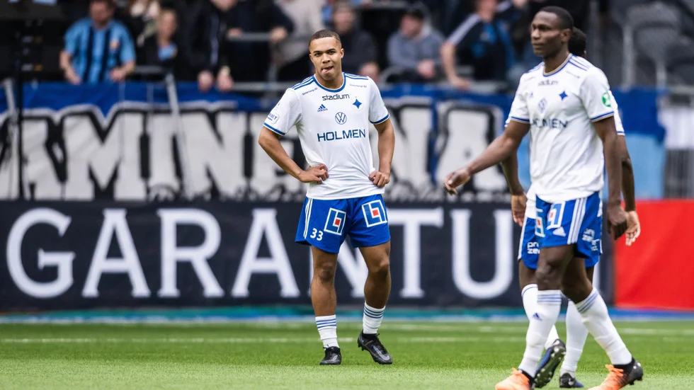 Darrell Kamdem Tibell är besviken över förlusten.