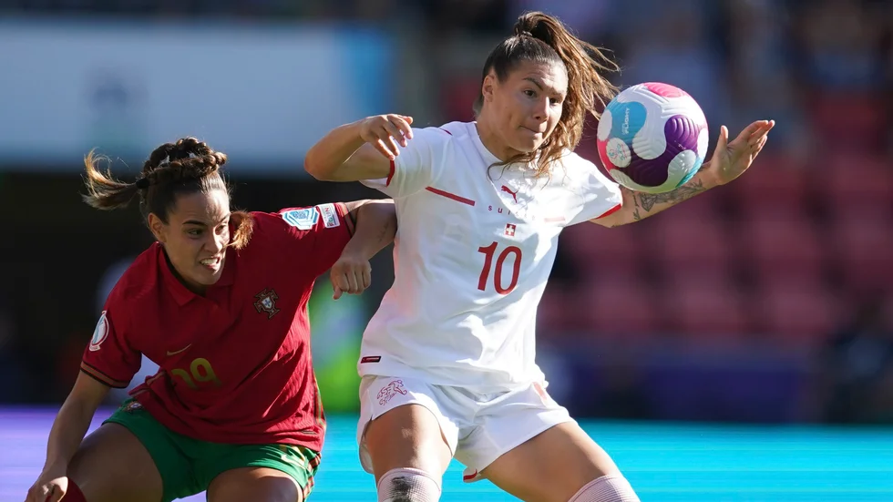 Portugal och Schweiz spelade lika i sin EM-premiär.