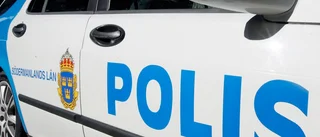 Vägrade stanna för polis – frontalkrockade med lastbil
