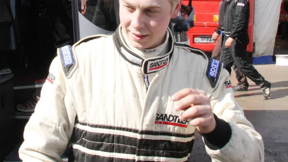 29-åriga Linus Westman som tävlar för Piteå är en av förhandsfavoriterna i den tyngsta klassen när rallycross-SM kommer till Strängnäs.