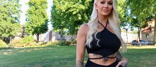 Bankjobb på dagarna, PT på kvällarna – supertatuerade Lisen går mot normen • "Gillar att sticka ut i mängden"