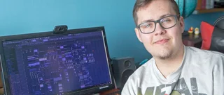 Viktor får en av de första änglagåvorna: "Jag blev jätteglad inombords"