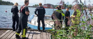 Båt sjönk i Oxelösund – orsakar utsläpp