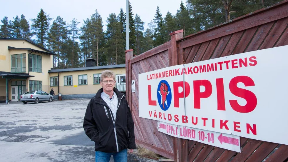 ÅKER UT. Latinamerikakommittén, som i dag har cikra 70 medlemmar, måste lämna sina lokaler i augusti. Trots att kommunen inte vet vad de ska ha dem till. Dessutom hotades de med en hyreshöjning på 10?000 kronor i månaden fram till augusti. ”Orimligt”, menar Rolf Viklund.