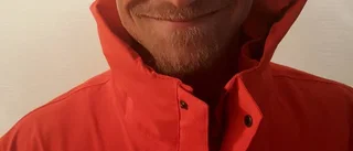 Röda jackor syns i Luleå