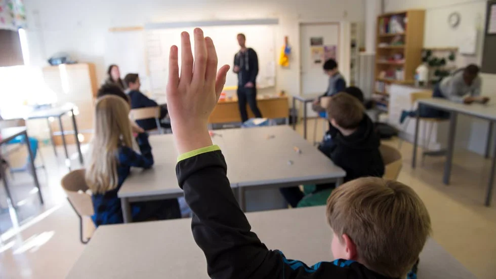 Skolkris. Nedmonteringen av skolan har pågått länge, anser K-G Ahlström, som ser ett visst hopp ändå.