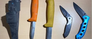De här fyra knivarna fanns i stoppad bil