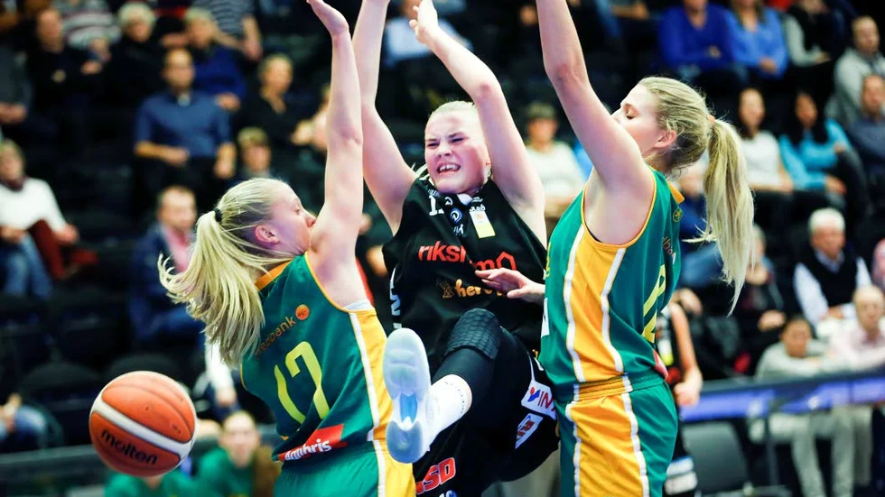 Allis Nyström.
