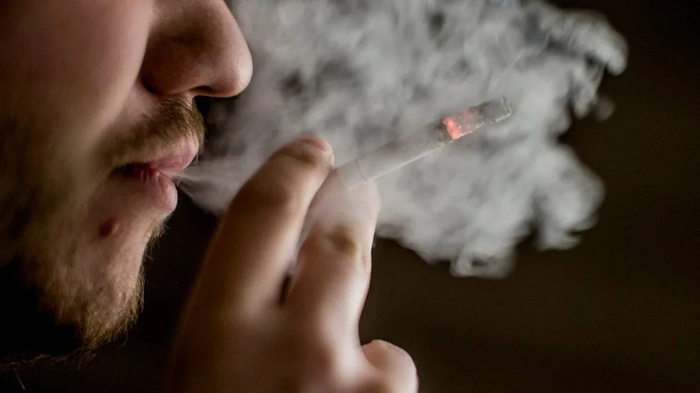 Skatt. De som sålde sina andelar i tobaksföretaget Rebel Tobacco tvingas nu betala 280?000 kronor 
i skatt.
