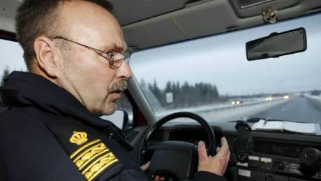 Trafikpolischefen Sture Strand vill se fler kolleger på vägarna och kontrollera fler bilister.                                                                                              FOTO: Pär Bäckström