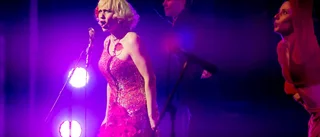 Charmig och lysande show