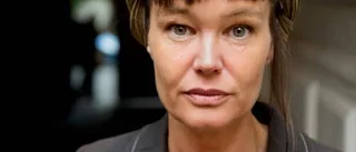 Svidande kritik av den politiska ordningen