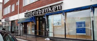 Totalt barskrapad vid separation - nu mötte kvinnan Handelsbanken i rätten