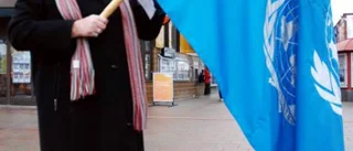 Flyktingar får vänta på besked - i sju år