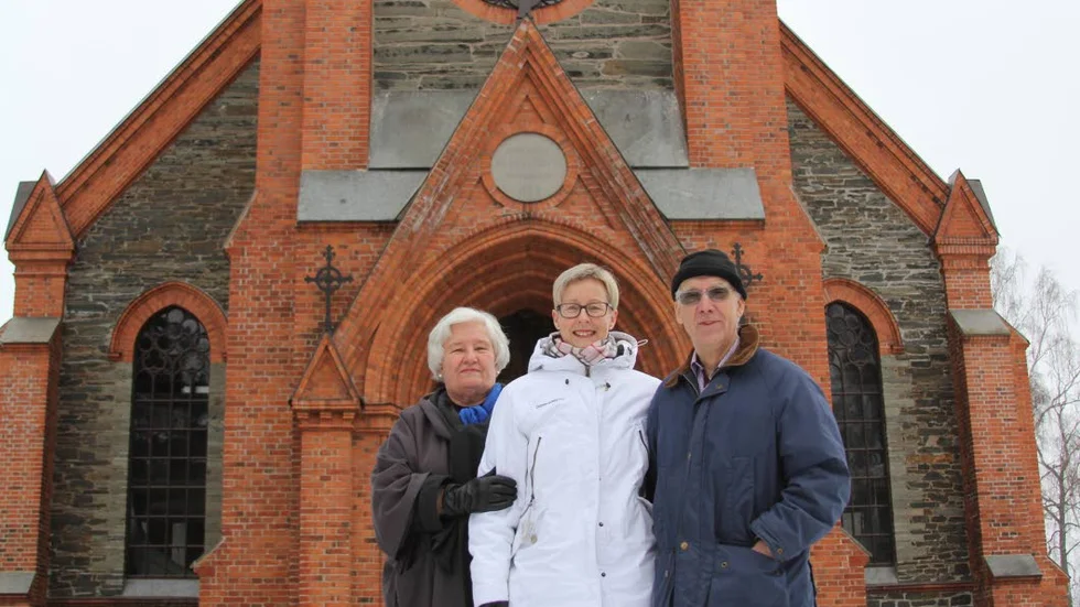 Historiskt! Stora kyrkan som renoverades utvändigt 2013 får nu en invändig totalrenovering. Tidigare planer på kallförråd och lager är skinlagda och nu ser Lillies Rydberg, Birgitta Gahm och Anders Säberg fram emot en återinvigning av kyrkan, troligen i december.