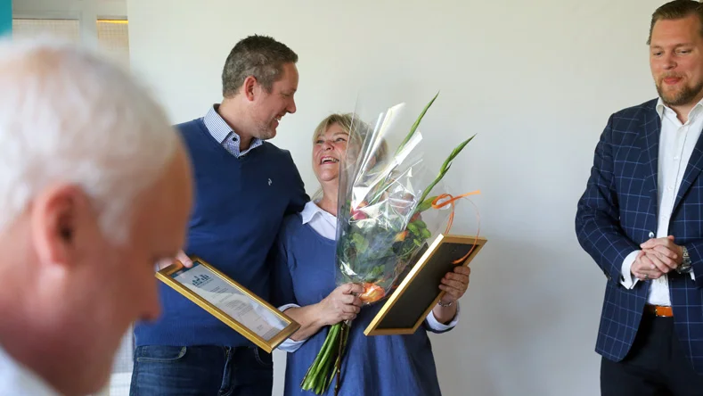 Johan Kapusta, Boxholm Dental, Britt-Marie Johansson KS- ordförande i Boxholm (S) samt Günther Mårder, vd Företagarna.