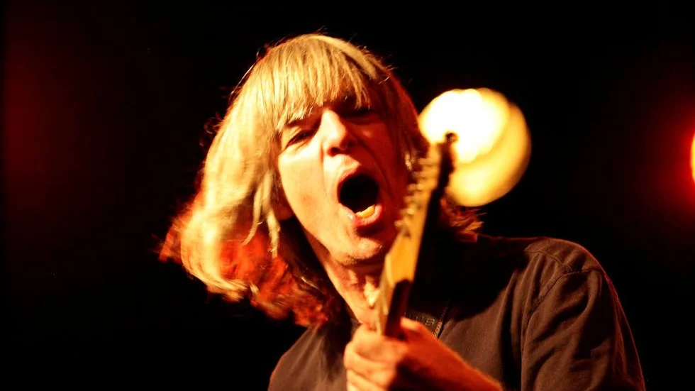 Det var en påtagligt spelglad Mike Stern som gästade Katalin med sitt eminenta band.